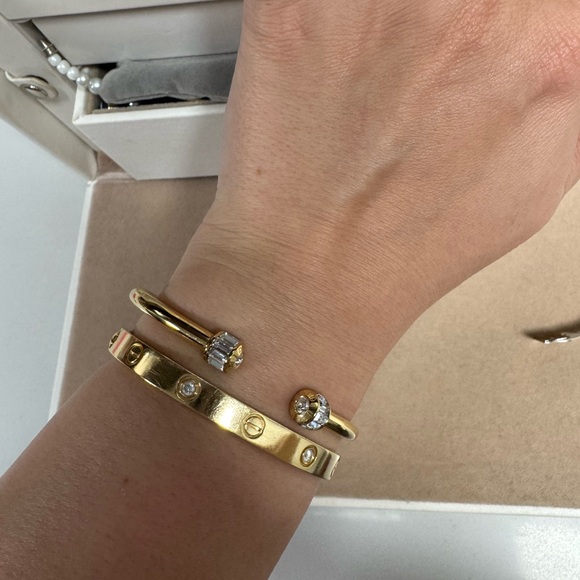 Henri bendel bracelet - Picture 7 of 7